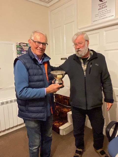 Ian Procter receiving the President's Rosebowl